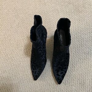 Charles By Charles David Black Leopard Ankle Boots